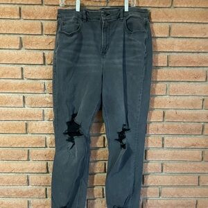 AEO- curvy mom jean with stretch